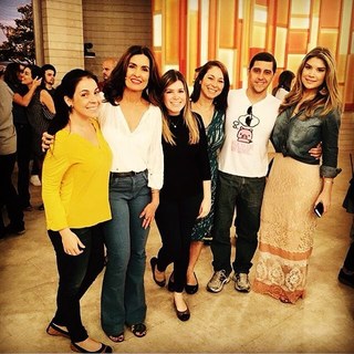 Fátima Bernardes feet photo thumbnail