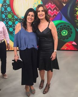 Fátima Bernardes feet photo thumbnail