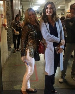 Fátima Bernardes feet photo thumbnail