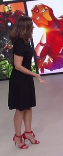 Fátima Bernardes feet photo thumbnail