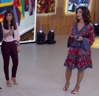 Fátima Bernardes feet photo thumbnail