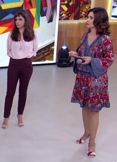 Fátima Bernardes feet photo thumbnail