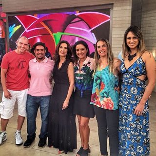 Fátima Bernardes feet photo thumbnail