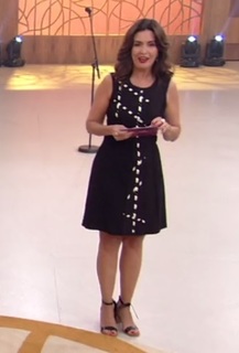 Fátima Bernardes feet photo thumbnail