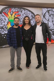 Fátima Bernardes feet photo thumbnail