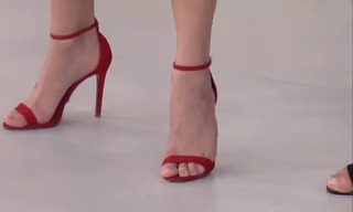 Fátima Bernardes feet photo thumbnail