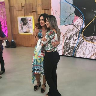 Fátima Bernardes feet photo thumbnail