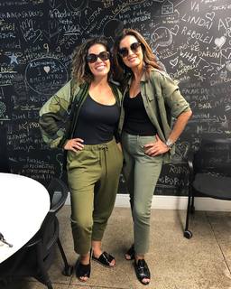 Fátima Bernardes feet photo thumbnail