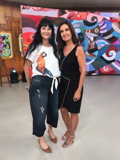 Fátima Bernardes feet photo thumbnail