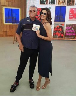 Fátima Bernardes feet photo thumbnail