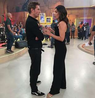 Fátima Bernardes feet photo thumbnail