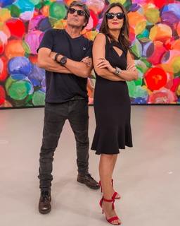 Fátima Bernardes feet photo thumbnail