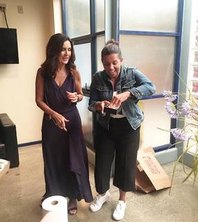 Fátima Bernardes feet photo thumbnail