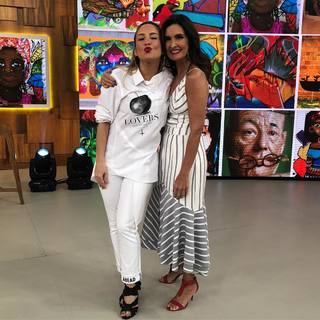 Fátima Bernardes feet photo thumbnail