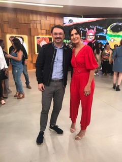 Fátima Bernardes feet photo thumbnail