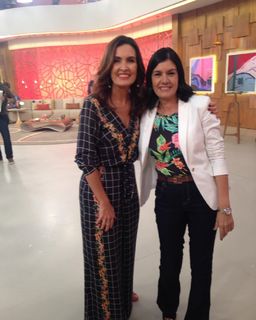 Fátima Bernardes feet photo thumbnail