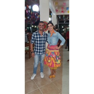 Fátima Bernardes feet photo thumbnail