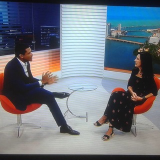 Fátima Bernardes feet photo thumbnail