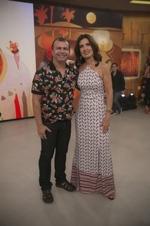 Fátima Bernardes feet photo thumbnail