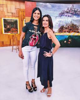 Fátima Bernardes feet photo thumbnail