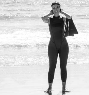 Fátima Bernardes feet photo thumbnail