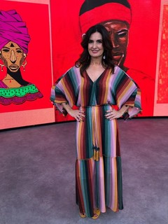 Fátima Bernardes feet photo thumbnail