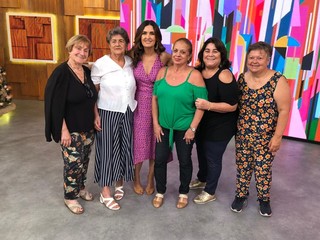 Fátima Bernardes feet photo thumbnail