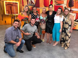 Fátima Bernardes feet photo thumbnail