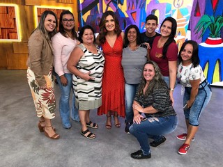 Fátima Bernardes feet photo thumbnail