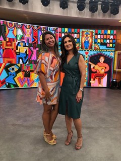 Fátima Bernardes feet photo thumbnail