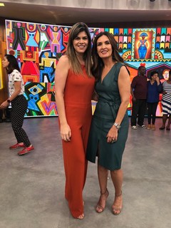 Fátima Bernardes feet photo thumbnail