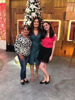 Fátima Bernardes feet photo thumbnail