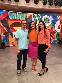 Fátima Bernardes feet photo thumbnail