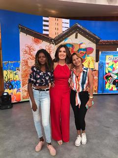 Fátima Bernardes feet photo thumbnail