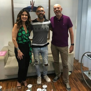 Fátima Bernardes feet photo thumbnail