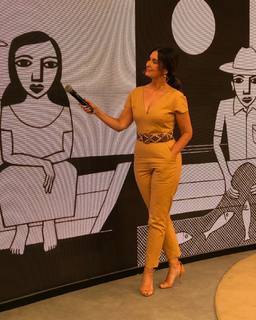 Fátima Bernardes feet photo thumbnail