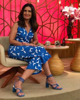 Fátima Bernardes feet photo thumbnail