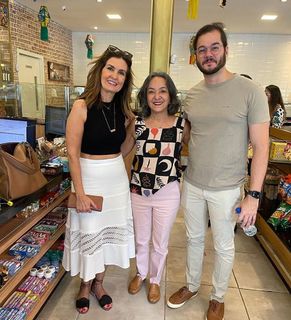 Fátima Bernardes feet photo thumbnail