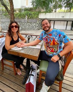 Fátima Bernardes feet photo thumbnail