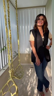 Fátima Bernardes feet photo thumbnail