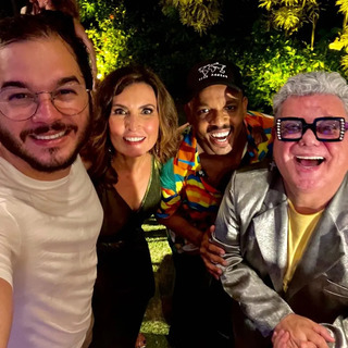 Fátima Bernardes feet photo thumbnail