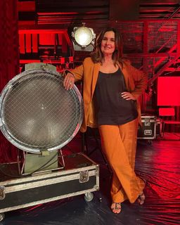 Fátima Bernardes feet photo thumbnail