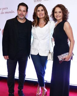 Fátima Bernardes feet photo thumbnail