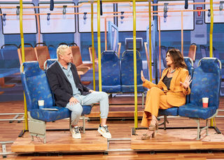 Fátima Bernardes feet photo thumbnail