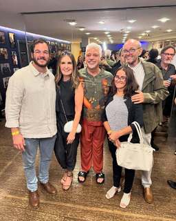 Fátima Bernardes feet photo thumbnail