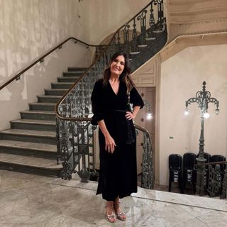 Fátima Bernardes feet photo thumbnail