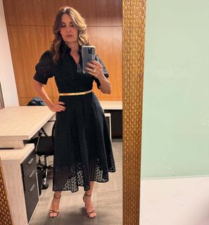 Fátima Bernardes feet photo thumbnail