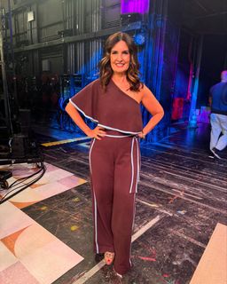 Fátima Bernardes feet photo 10