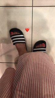 Fátima Moreira de Melo feet photo 8