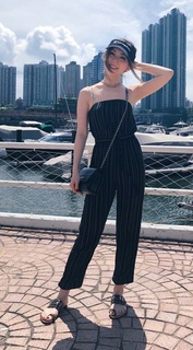 G.E.M. feet photo 8